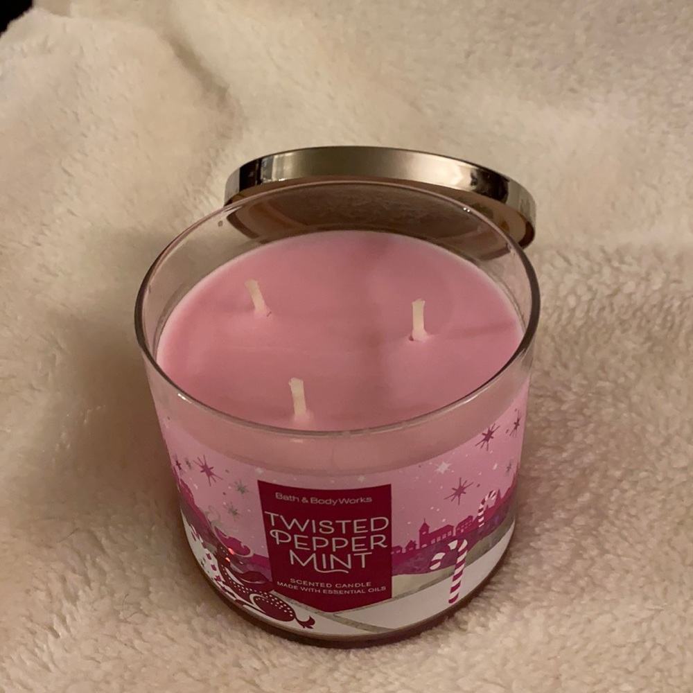 Bath & Body Works Candle